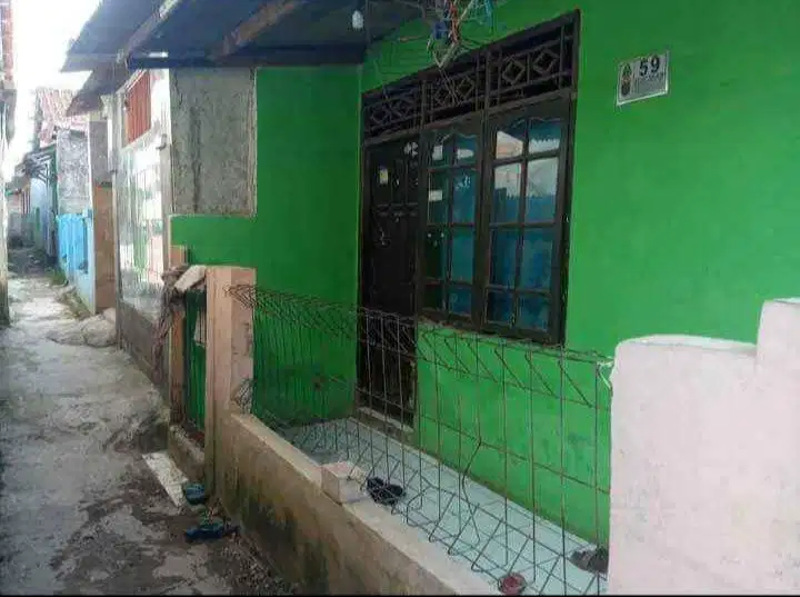 Jual Rumah dekat Stasiun