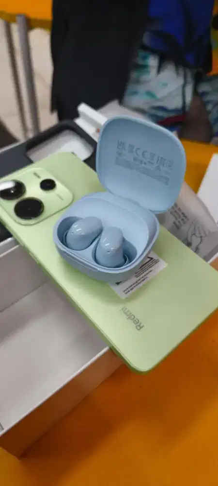 REDMI NOTE 14 SERIES FREE BUDS