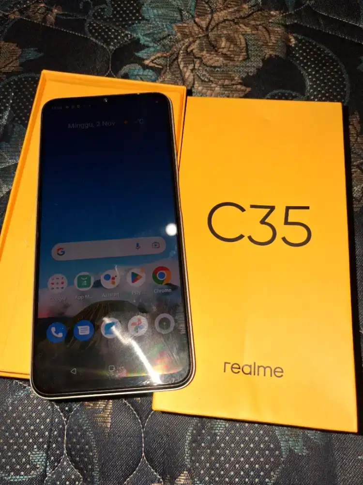Realme c 35  ram 4+1 / 64