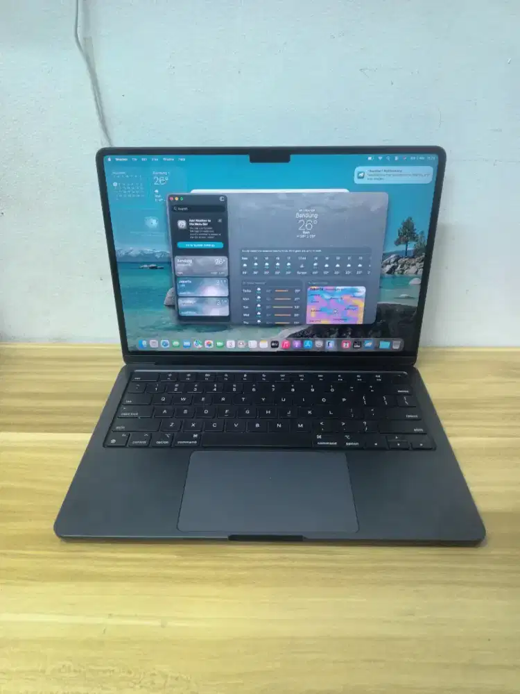 MacBook Air m2 2022. Ram 8gb. Ssd 256gb