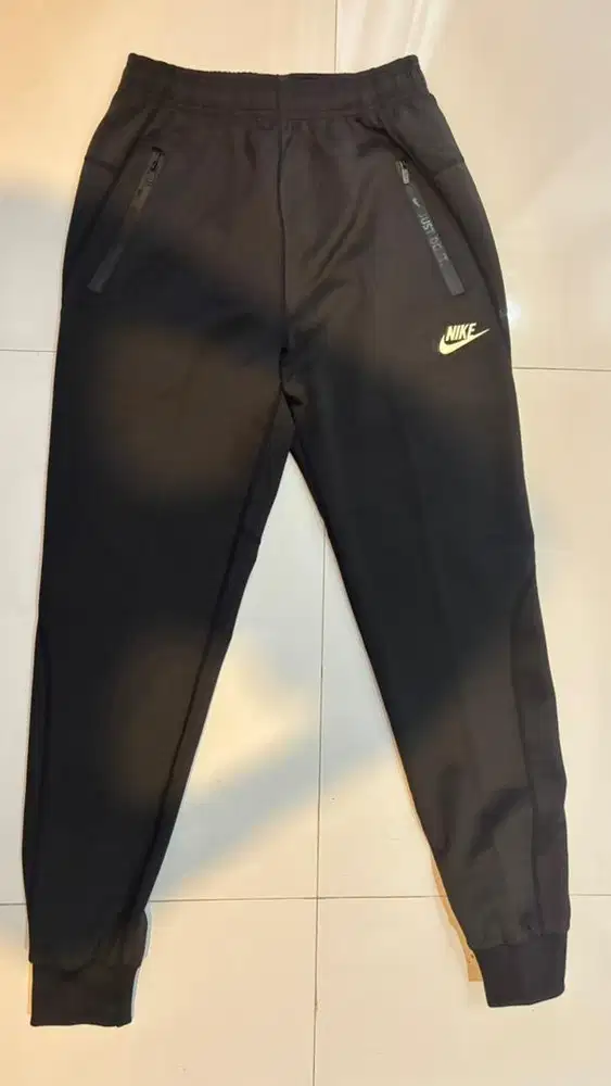 Celana Panjang Training Jogger