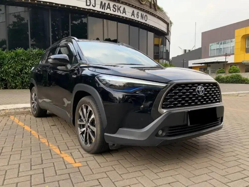 HARGA TERMURAH!! TOYOTA COROLLA CROSS 1.8 HYBRID MATIC 2022 KM 55RB