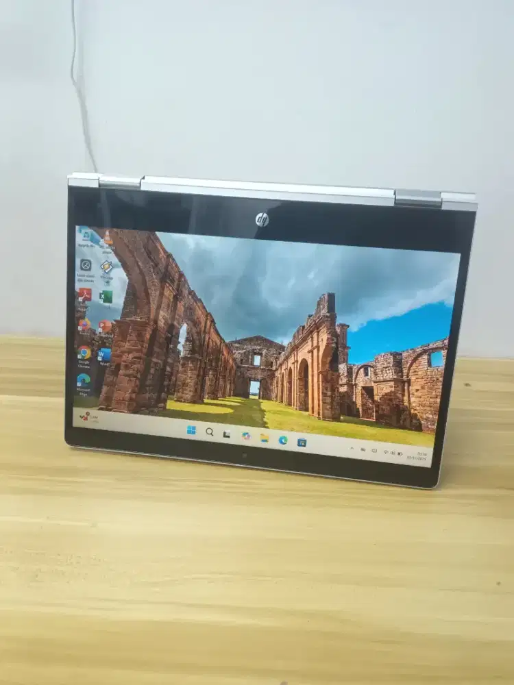 Hp Probook x360 435 G8 Touchscreen. Ryzen 3-5400u. Ram 8gb. Ssd 256gb