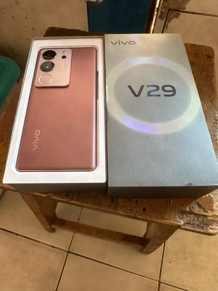 Vivo v29 5G Ram 12/512GB