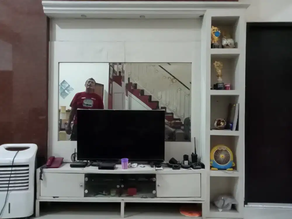 Menerima pemasangan aluminium, harmonika, plafon pvc, list gypsum