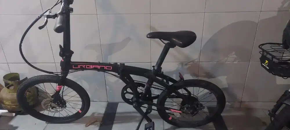 Sepeda lipat polugon urbano