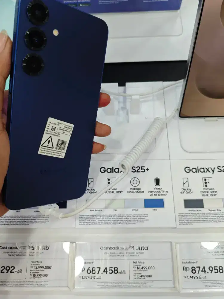 Samsung Galaxy S25 plus