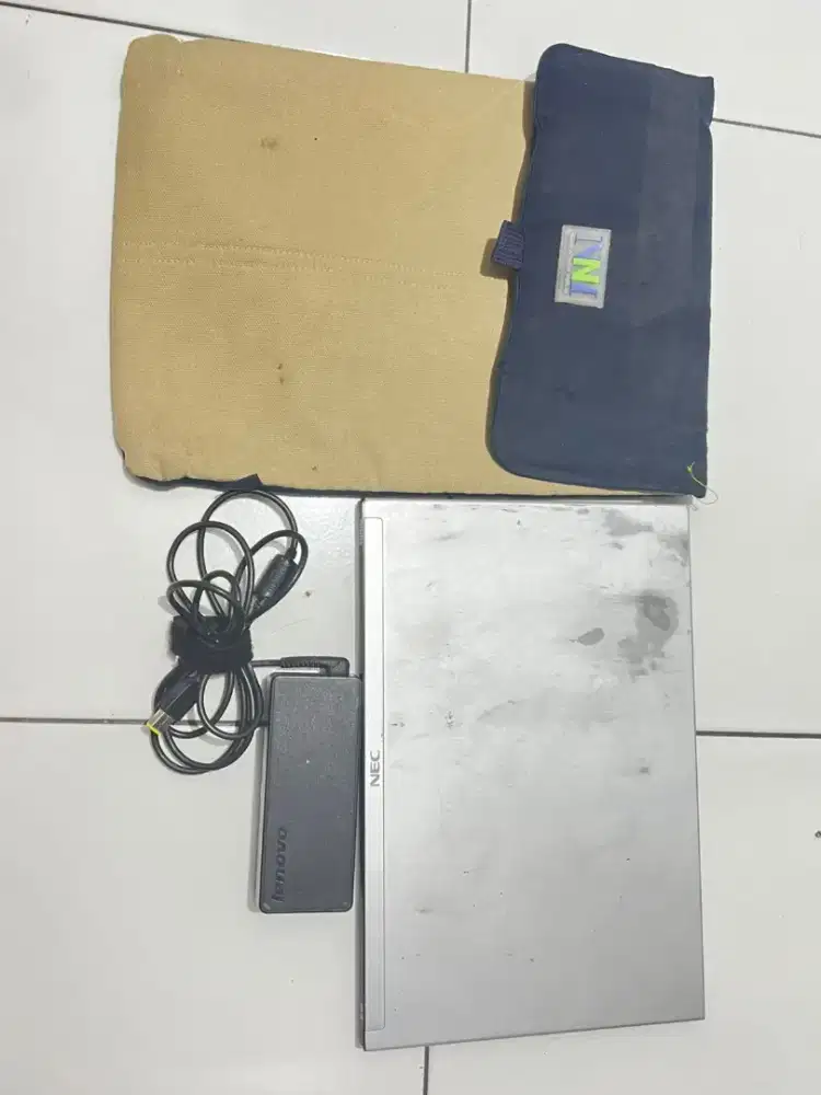 Laptop NEC Versapro i5