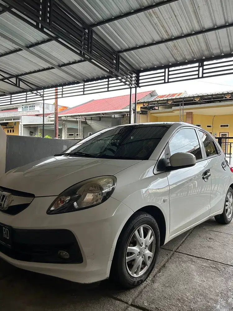 JUAL CEPAT MOBIL BRIO SATYA TAHUN 2015
