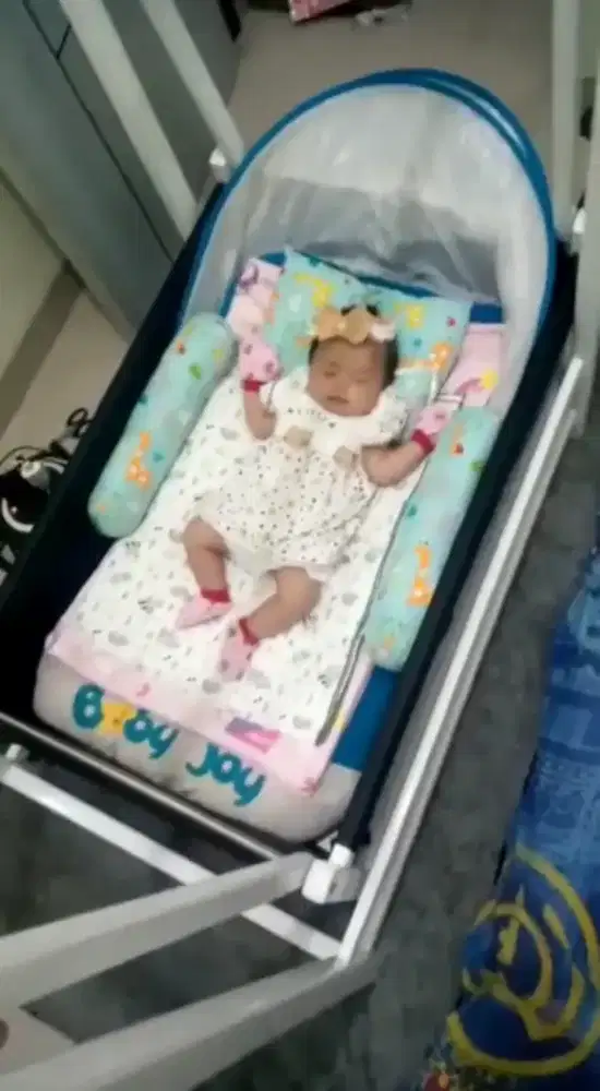 Ayunan bayi / ayunan balita