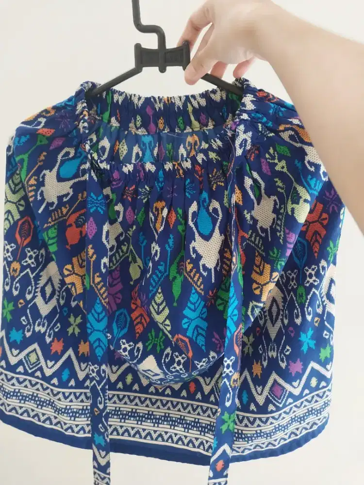 Rok batik biru vintage