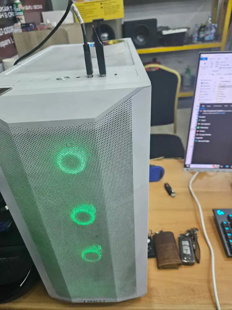 Komputer desktop gen 5  icore 7 ram 16 include vga gtx 970 msi