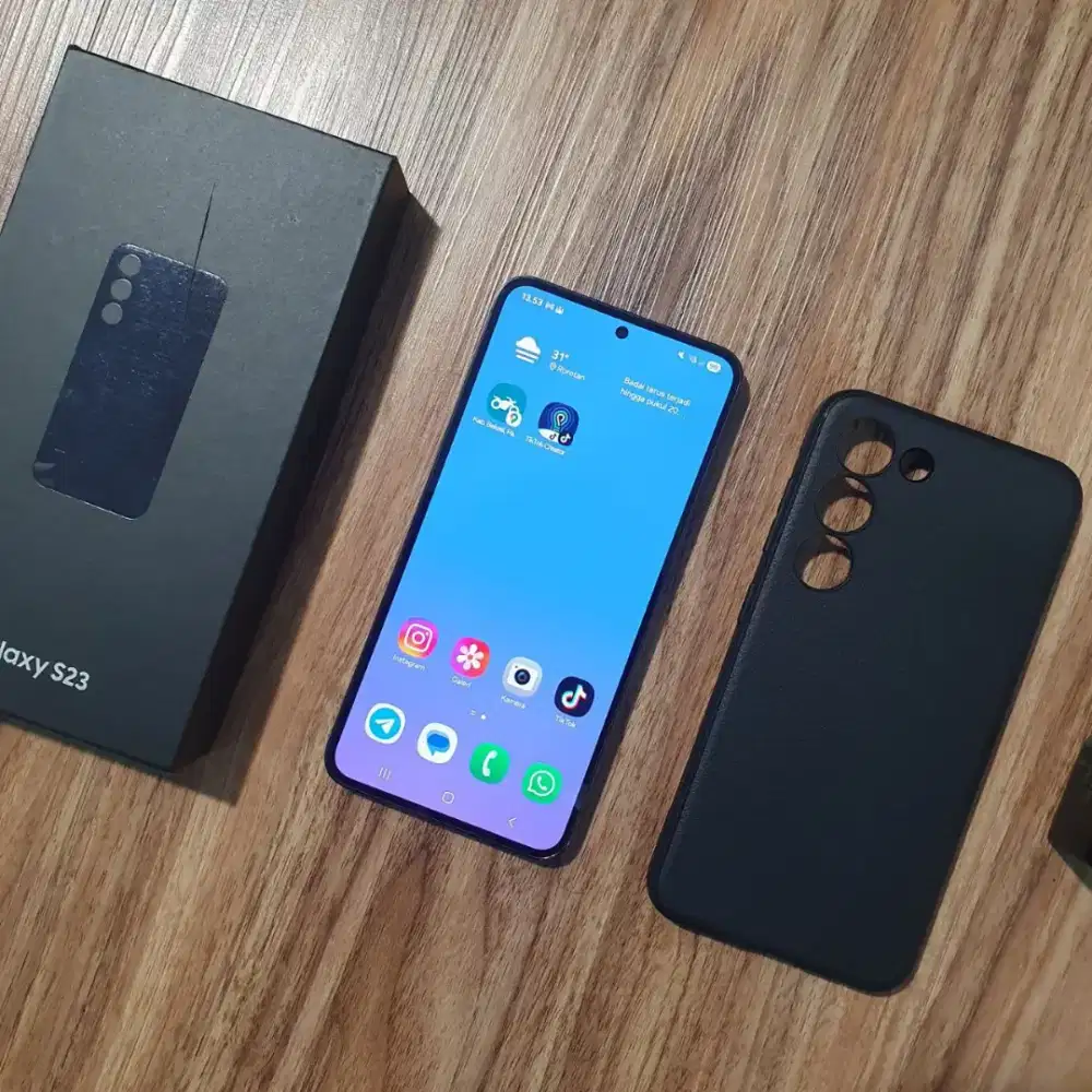 Samsung Galaxy S23 - 8/256gb