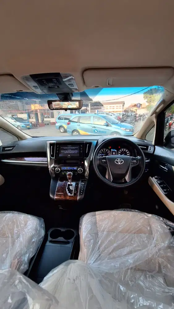 Toyota Alphard 2020 Bensin