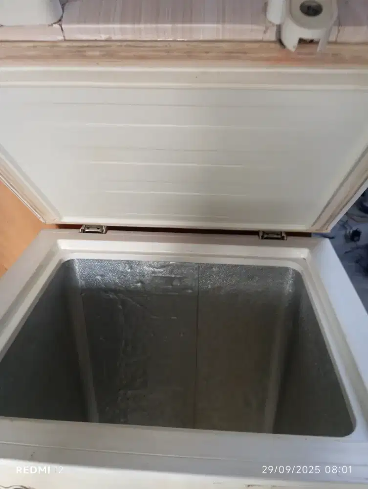 freezer box 100 liter merek RSA normal noninus murah