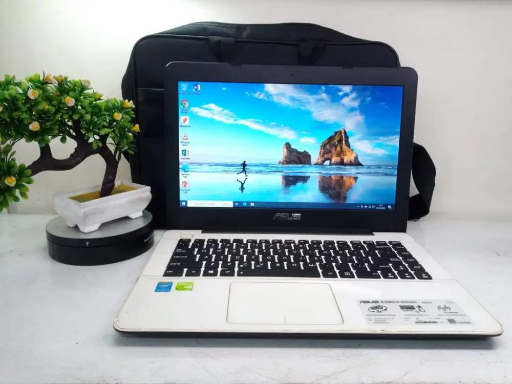 JUAL LAPTOP GRAFIS MURAH,ASUS X455LF i3-4005U/10gb/ssd 128gb+500gb/14