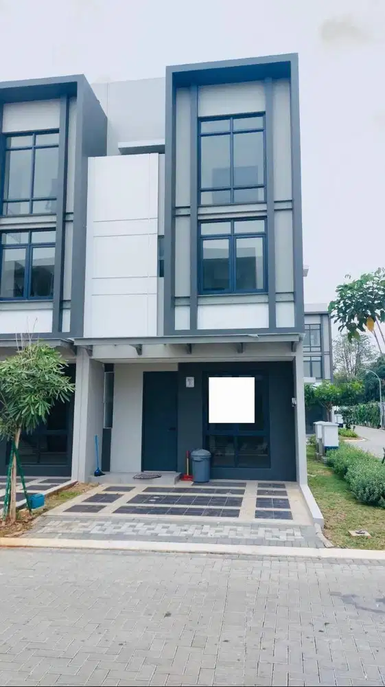 Ruko latinos district 3 lantai