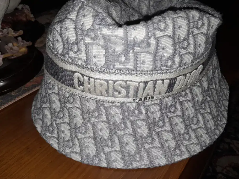 Jual cepat aja yaa Dior