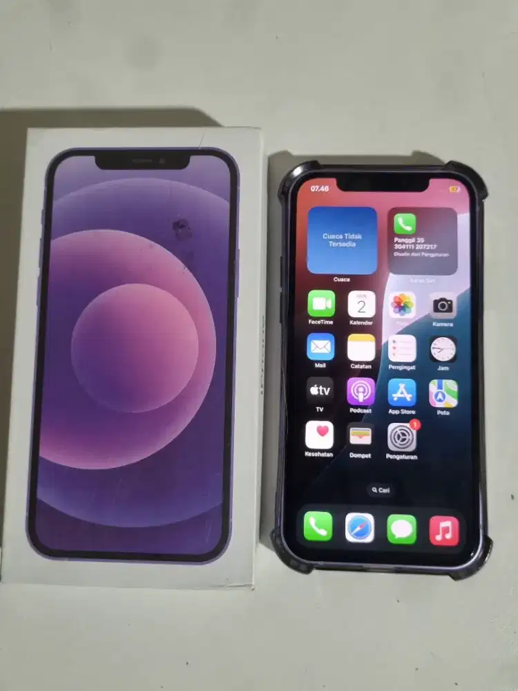 IPHONE 12 64GB LIKE NEW