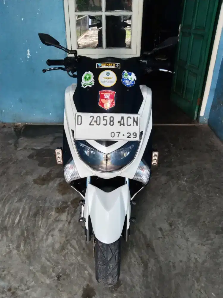 Dijual Nmax putih 2019