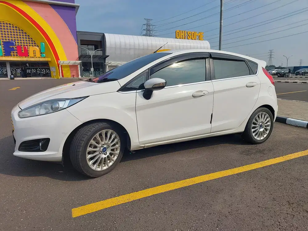 Ford Fiesta 2013 Bensin