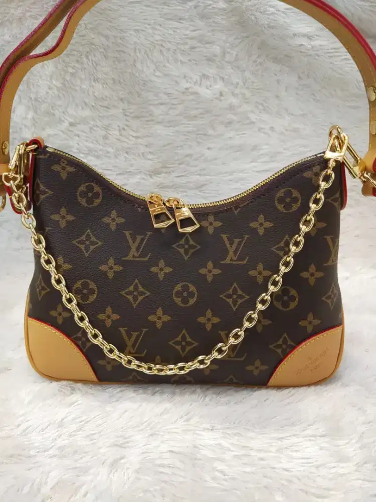 Luxury LOUIS VUITTON slingbag sangat mewah dan cakep maksimal