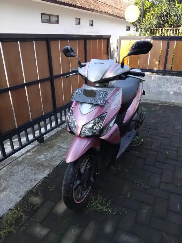 Jual vario karbu 2011