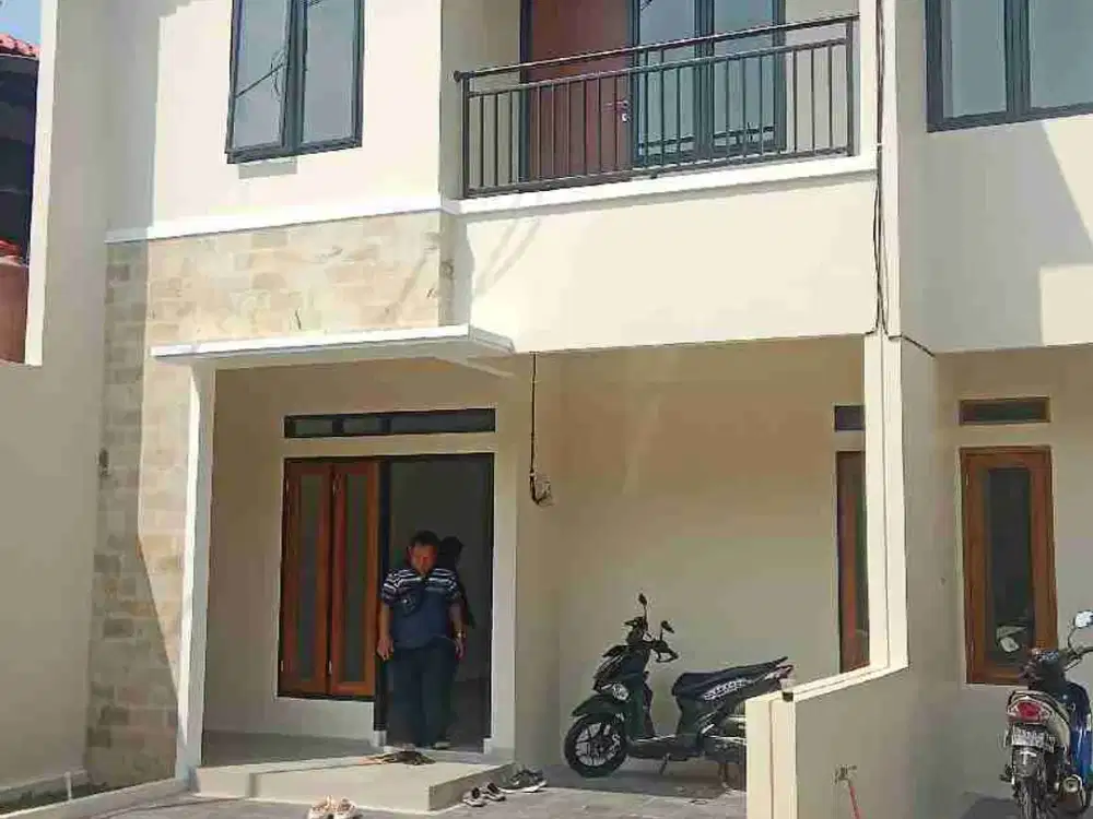 Rumah di griya hijau Lenteng Agung 800 jutaan