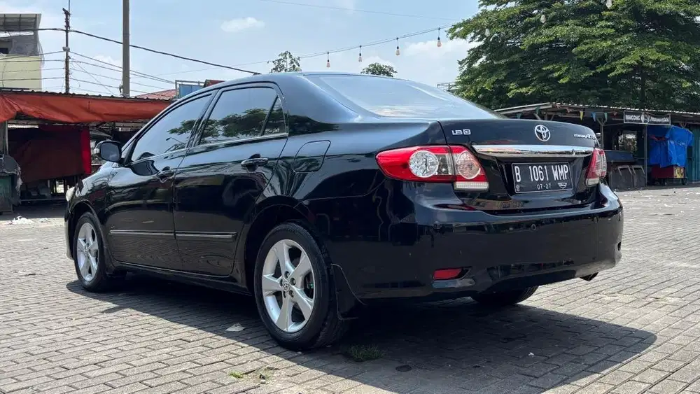 Toyota Corolla Altis 2013 Bensin