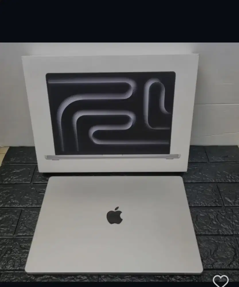 Terima Jual Beli Mcbook baru second Pro Air M1 M2 M3 M4 iPad & Iphond