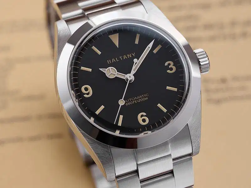 Jual jam Bekas Full Set (kotak dan kartu garansi)