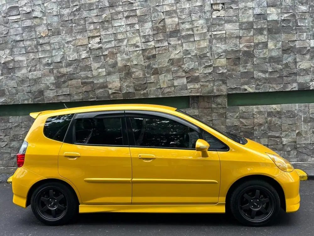 Jazz vtech 2006 kilometer rendah