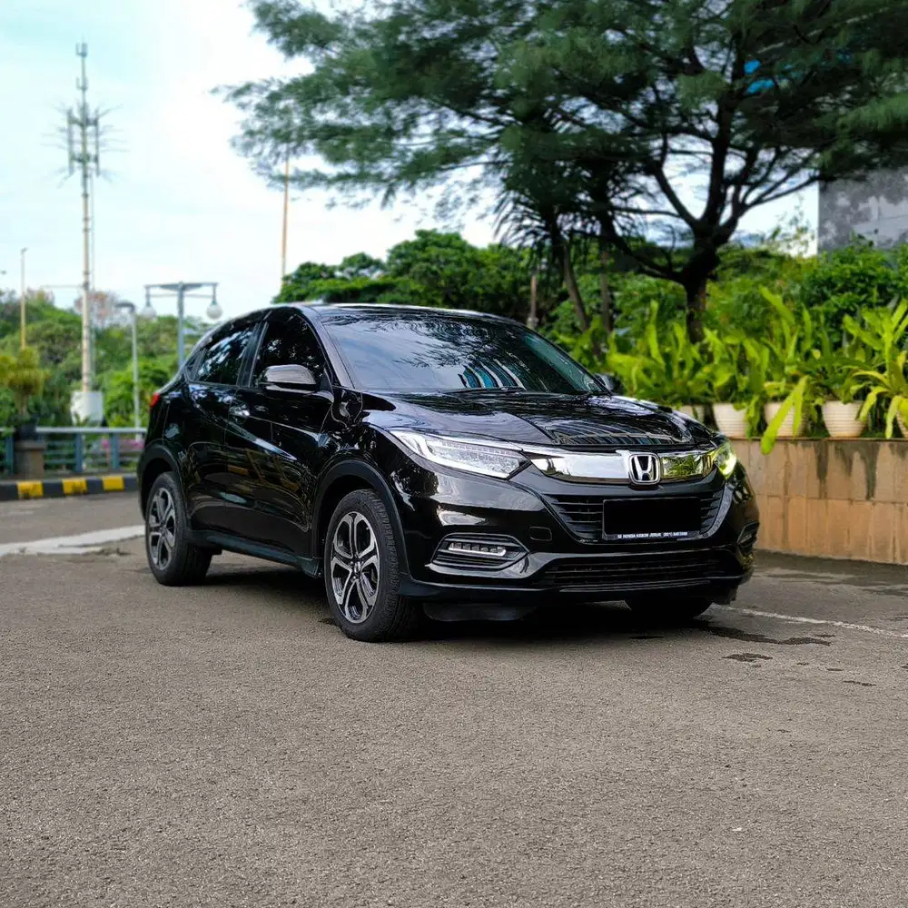 (TDP 10 JT) LOW KM 77 RB ! HONDA HRV SE DARK OLIVE 2020 !
