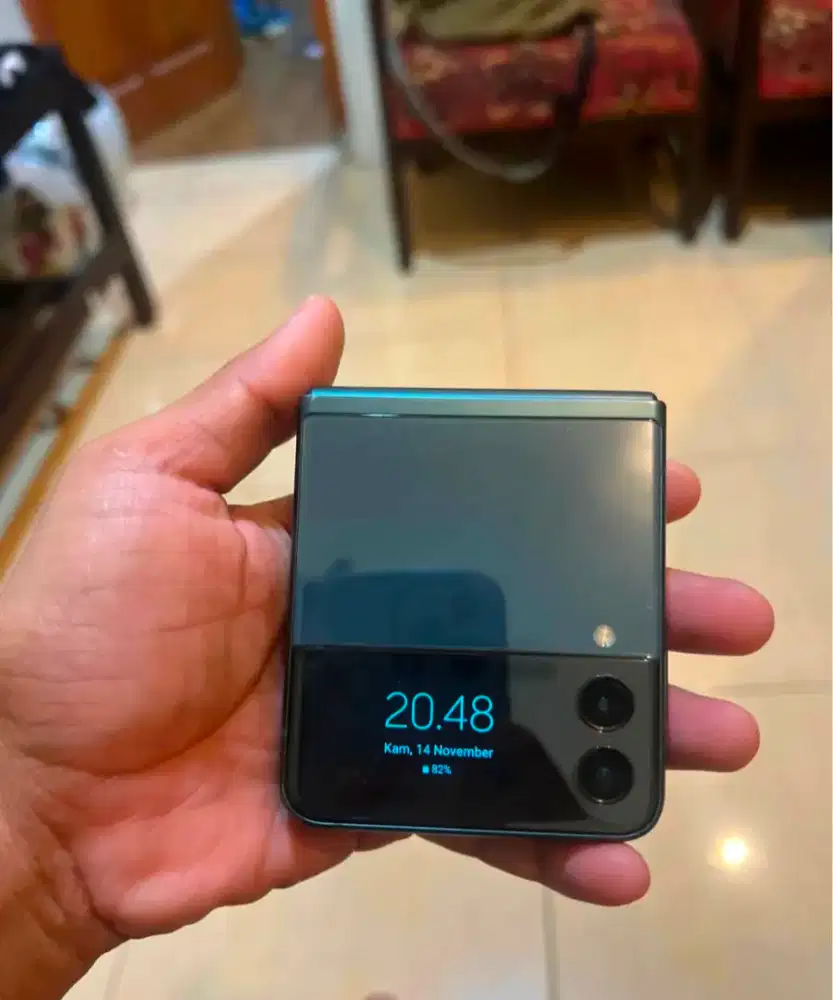 Samsung Z Flip 3 8+/256 Fulset Sein NEGO sewajarnya