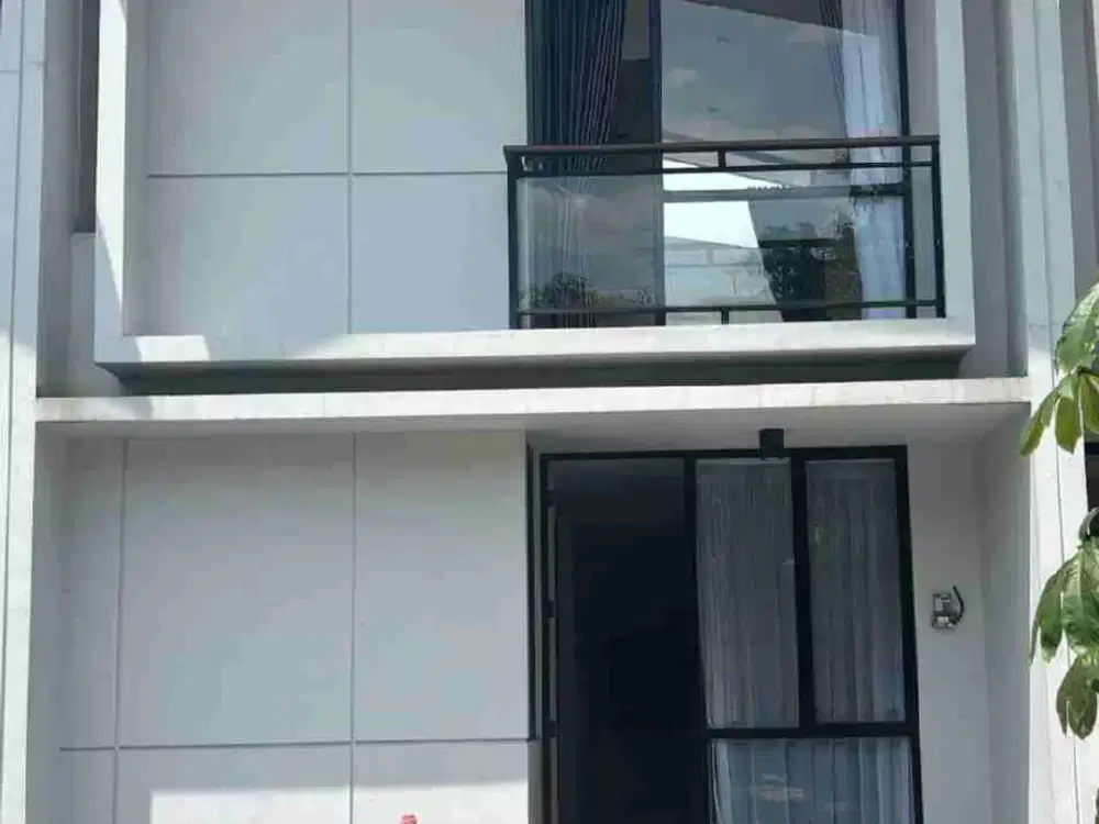 Disewakan Cepat Rumah Rapi Kamar 3 di Cendana Icon Lippo Karawaci