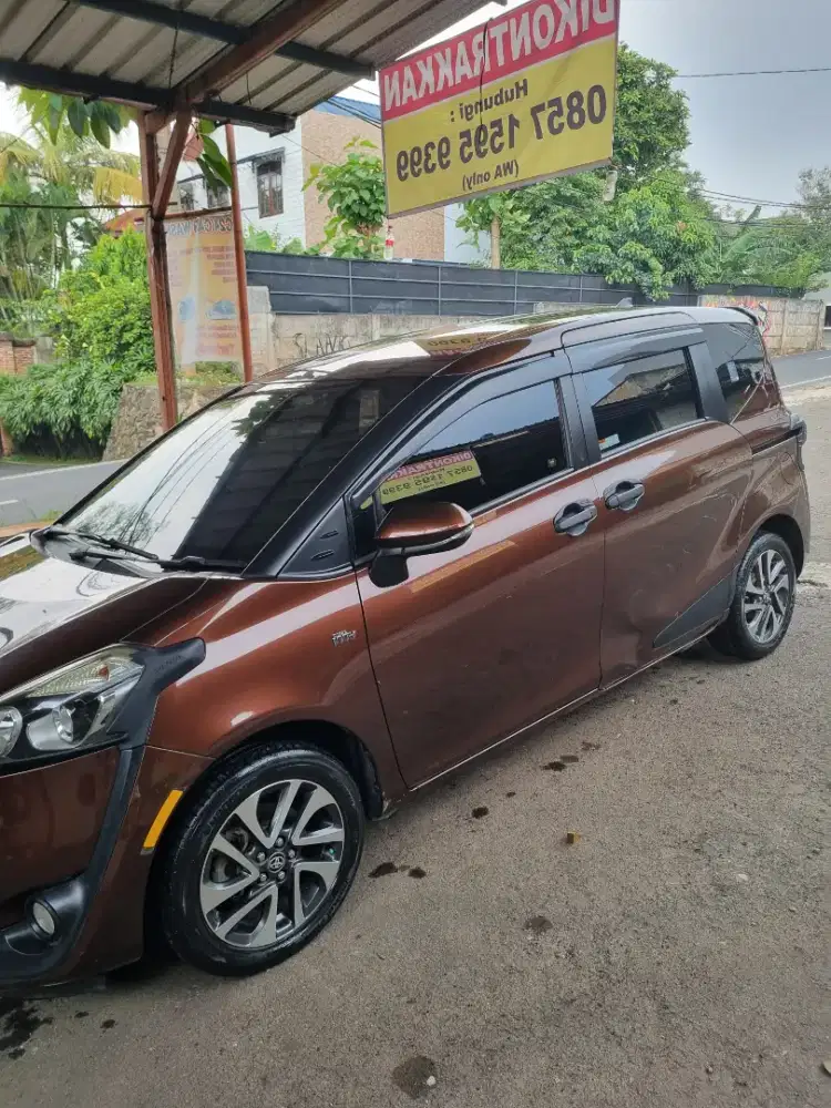 Sienta type G AT 2016 pajak panjaangg