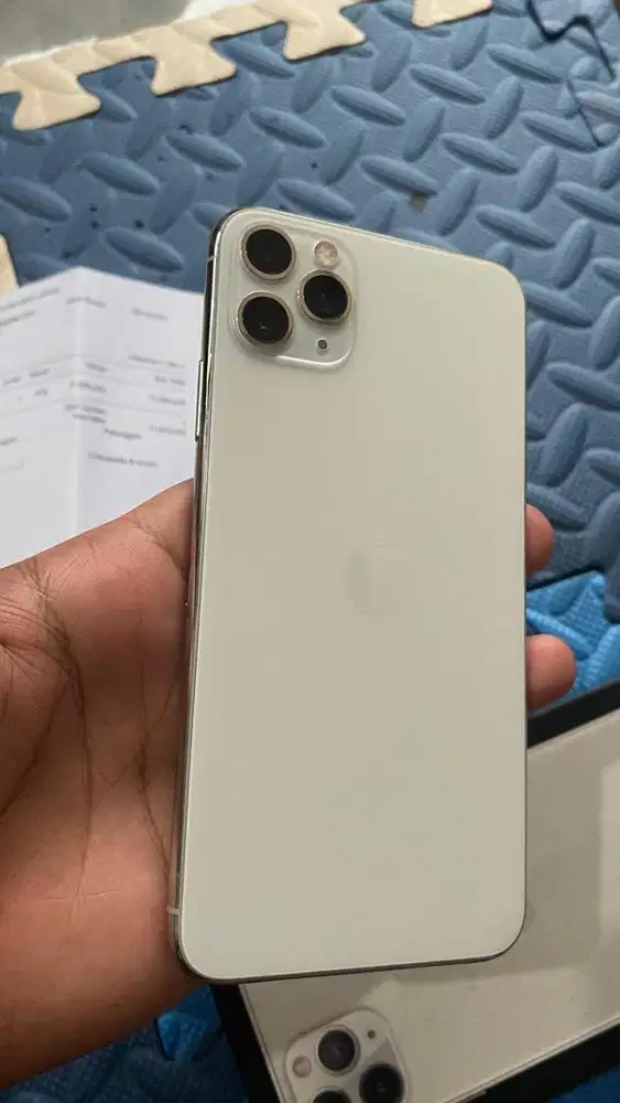 Iphone 11 pro max 256gb fullset ex inter