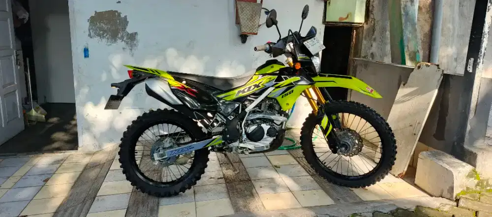 Bismillajlh jual kawasaki klx bf 2023 kondisi mulus