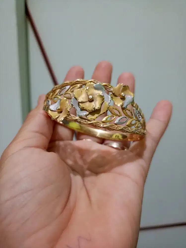 TERIMA JUAL BELI MAS BISA COD.INBOX