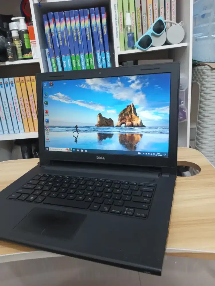 Laptop Dell Inspiron 3443 Double VGA - Mulus - Normal - Bergaransi