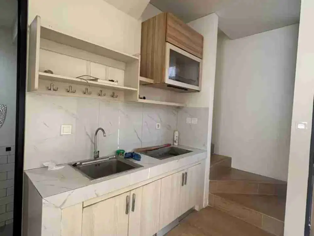 Disewakan Cepat
Rumah Rapi Kamar 3 di Cendana Icon Lippo Karawaci