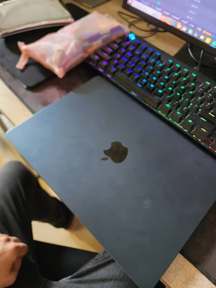 Macbook Air M3 13inch 8/256