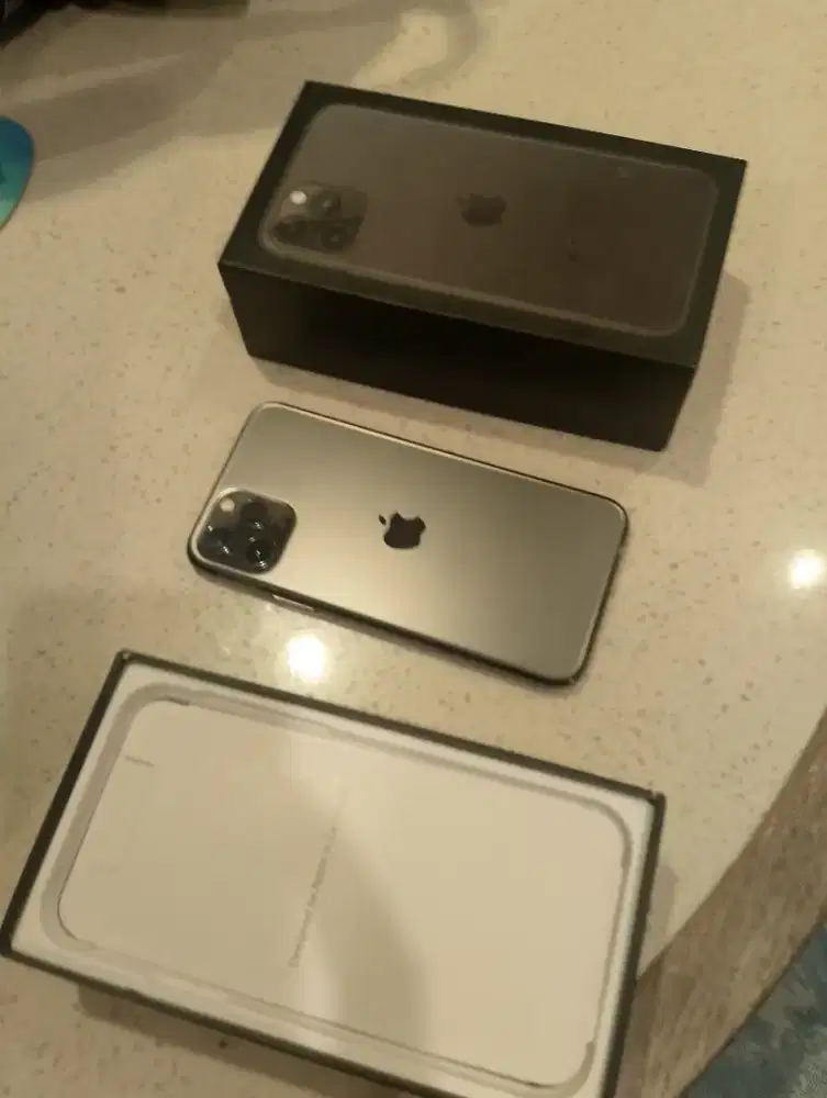 Iphone 11 pro 256gb bintang apple