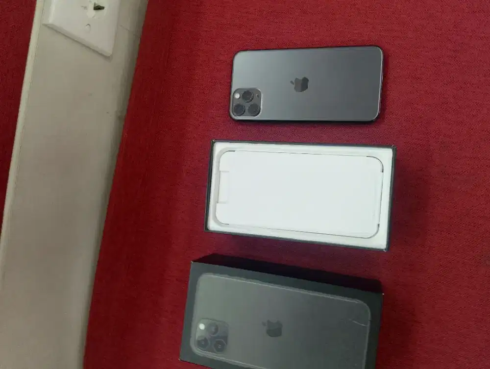 Iphone 11 pro 256gb bersama baru