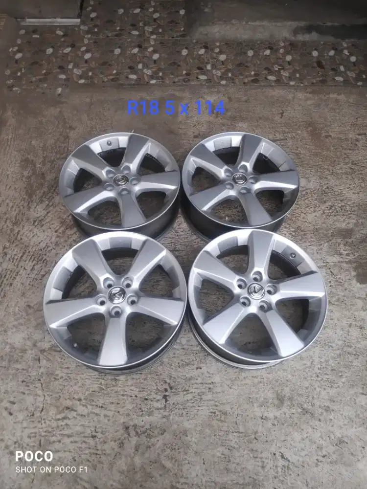 Oem TOYOTA  HARIER R18 pcd 5 x 114 lebar 7 offset 35
