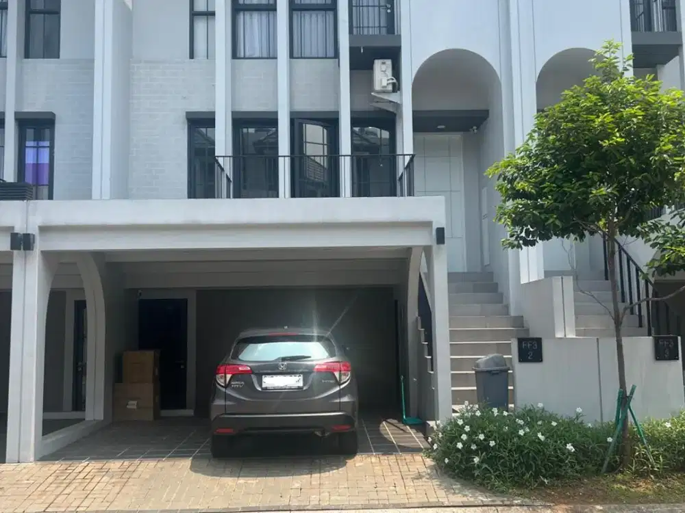 DIJUAL CEPAT RUMAH BARU SEMI FURNISHED DI CLUSTER AETHER GREENWICH BSD SERPONG TANGERANG