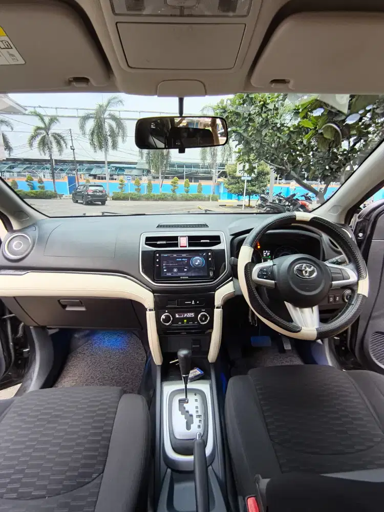 Toyota Rush GR 2021 Bensin km25k record