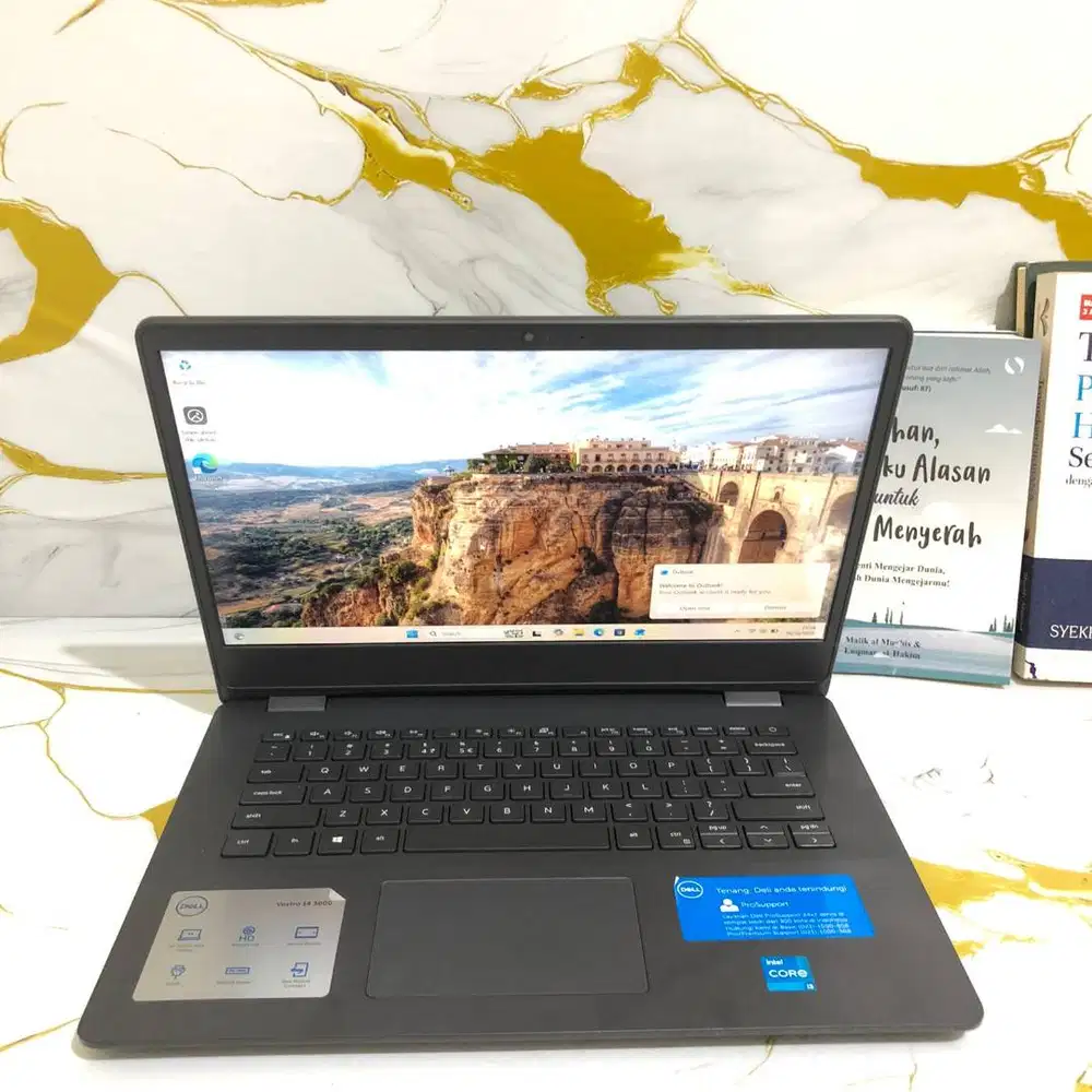 Dell Vostro 14 intel core i3 gen 11 8/256 Gb