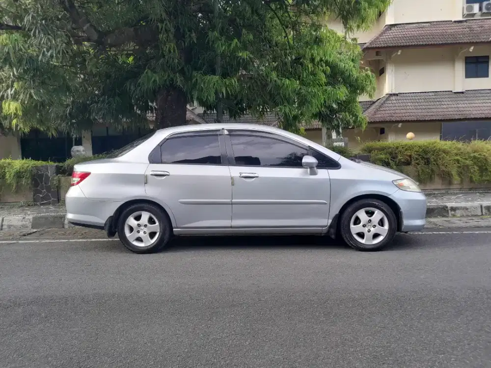 Honda City ide-ide AT 2004 ab bantul