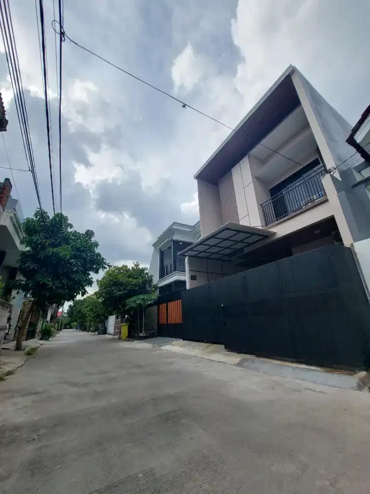 Dijual Rumah Semi Furnished di Jual Cepat Lokasi Kota Bekasi Utara